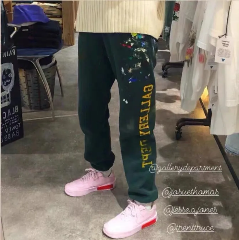 GALLERY DEPT. GD PROPERTY OF SWEATPANTS splashed ink, washed and distressed sweatpants, dark green S-XL, heavy wash and distressed, handmade acrylic splashed ink graffiti, perfect top restoration